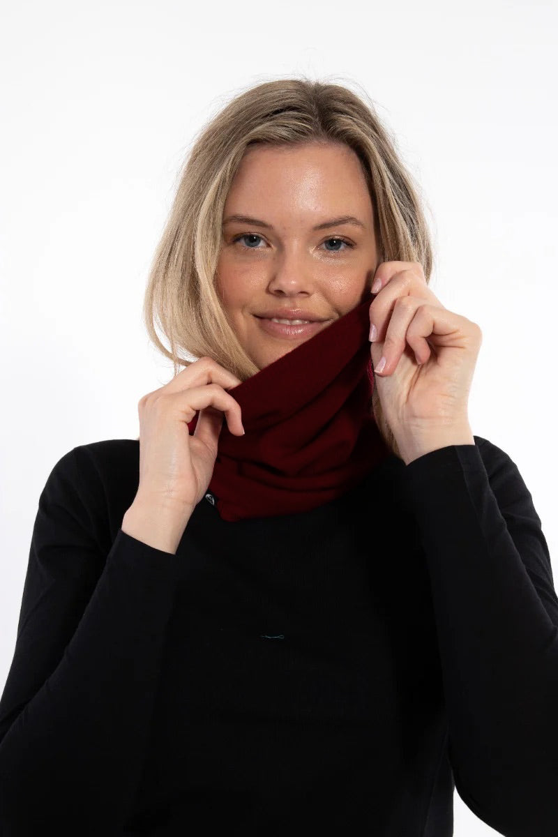 Danebest Friend Merino Neckwarmer Dark Bordeaux