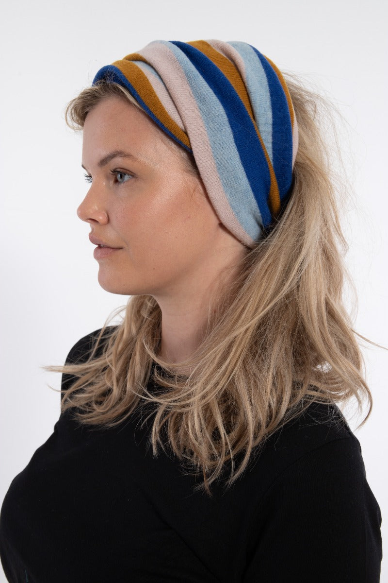 Danebest Friend Merino Neckwarmer Gentle Stripe