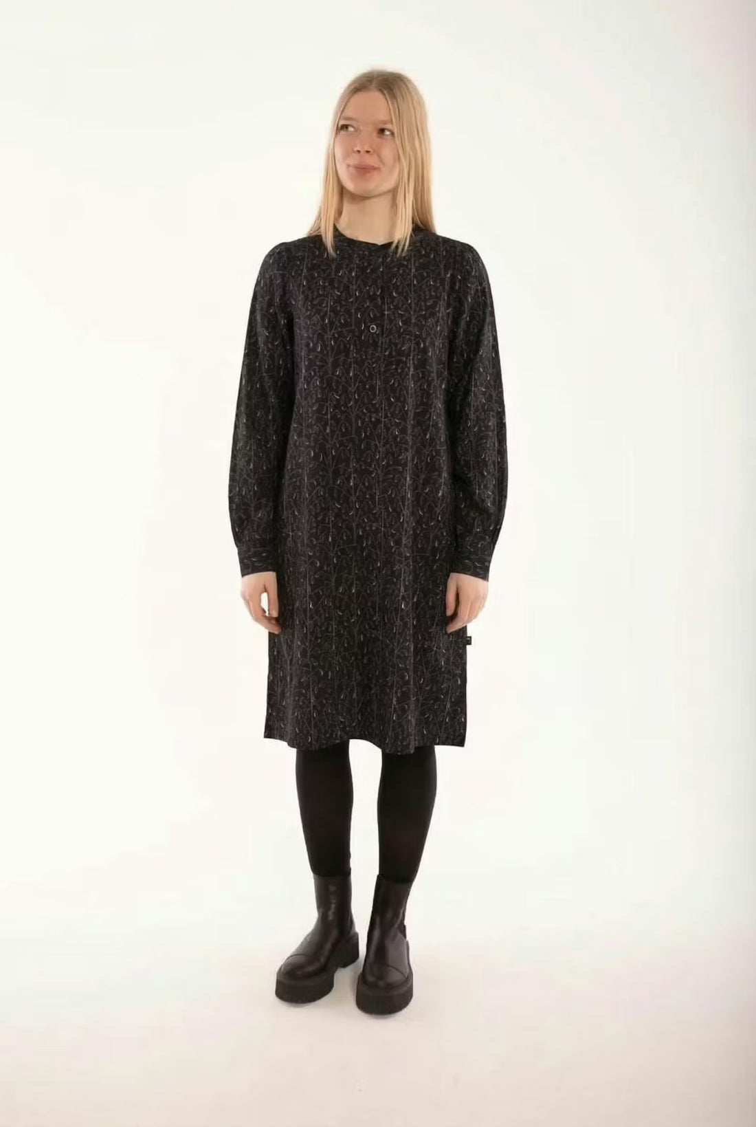 Danesocial Poplin Dress Black/Offwhite OATS