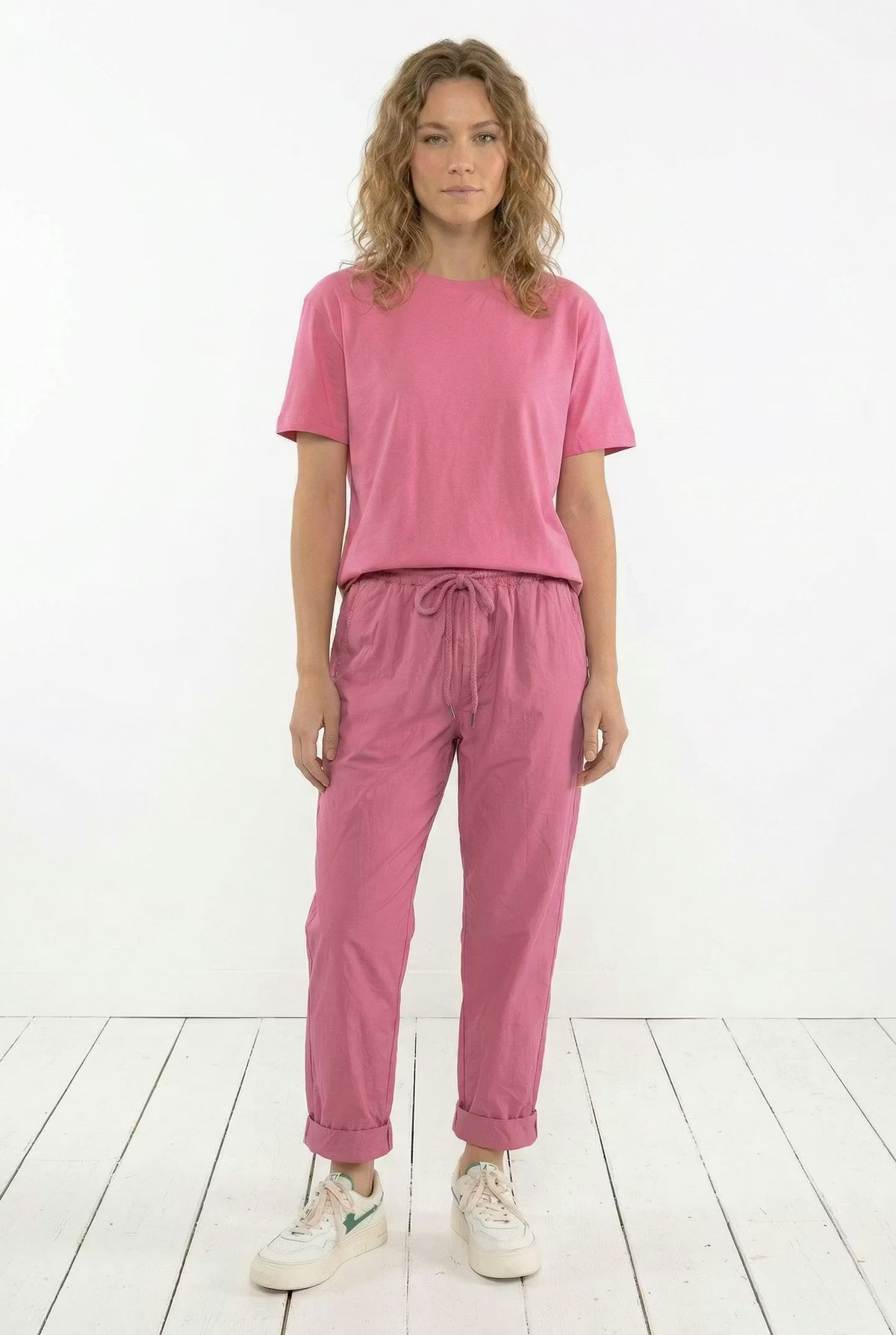Danebasic Boxy Tee Soft Cherry
