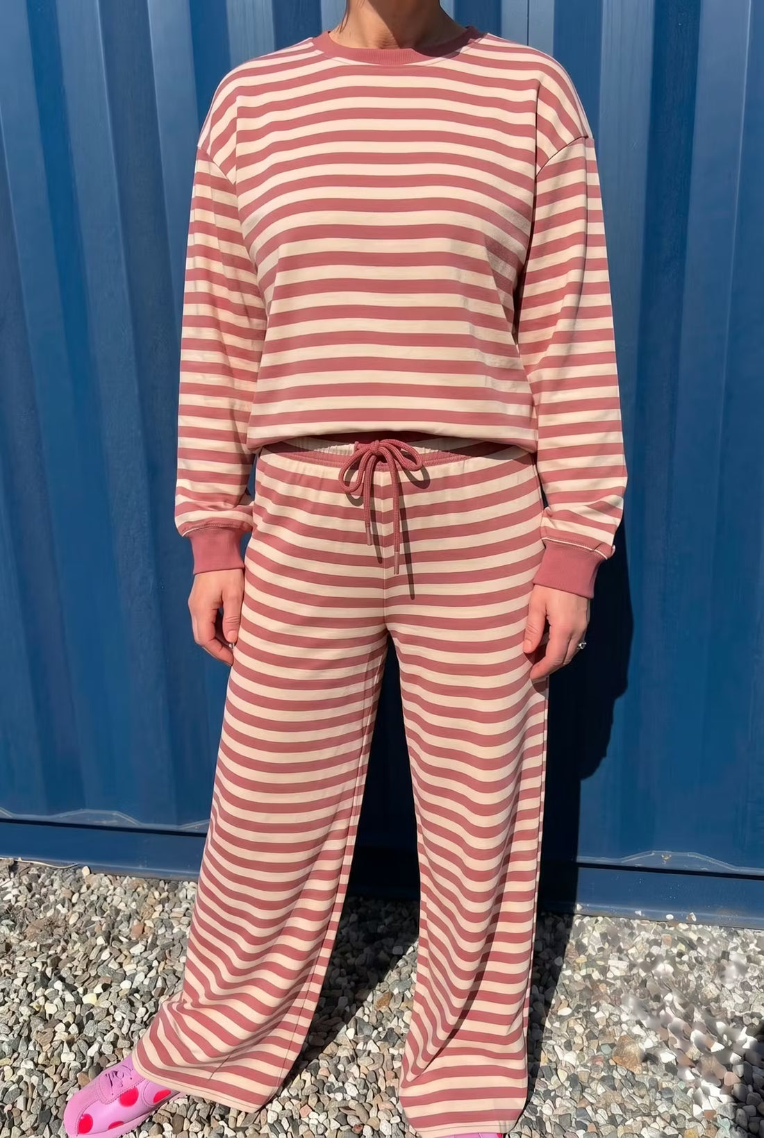 ESS - Danepit Sweatshirt Aragon/Nougat