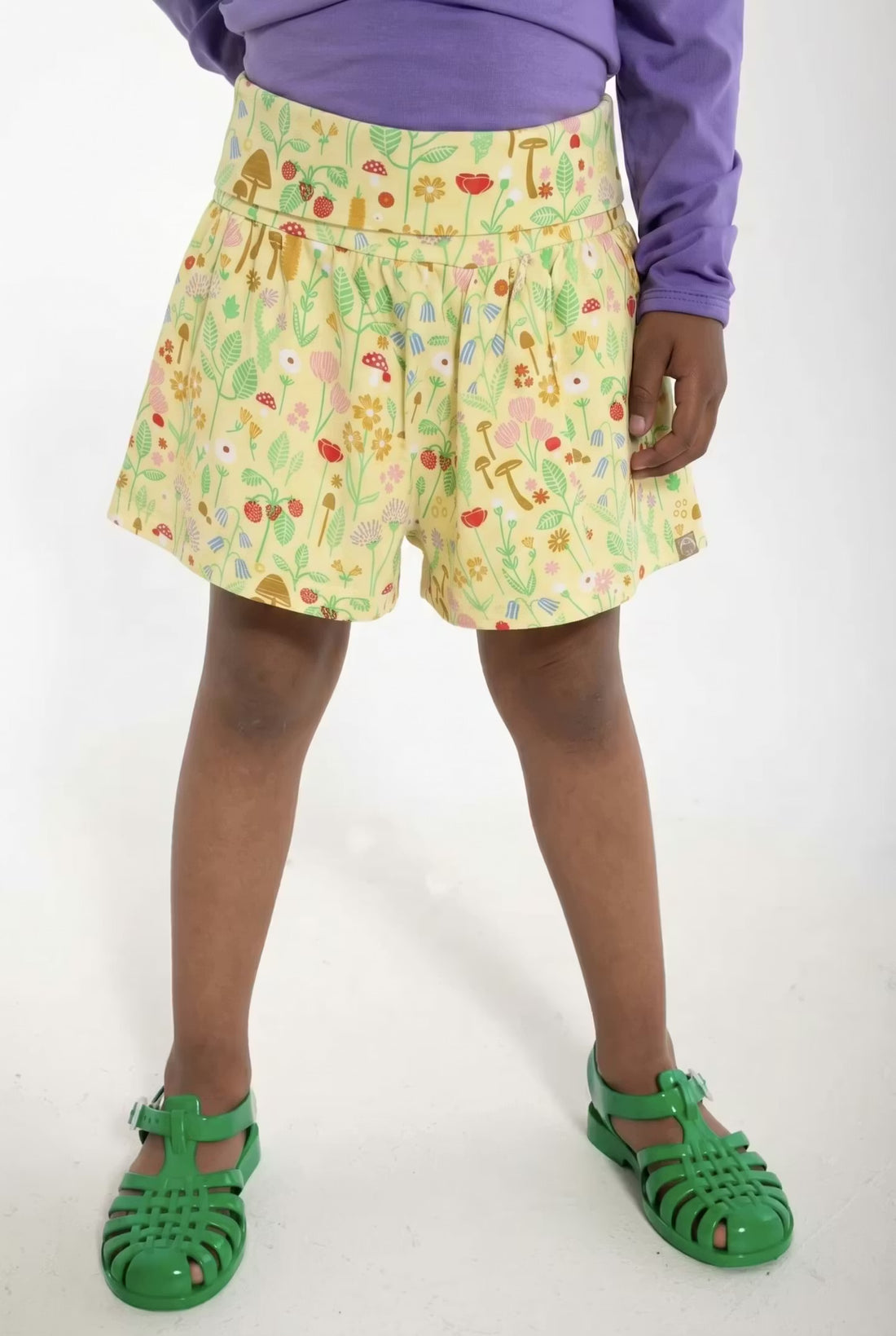 ORGANIC - Danoyster Shorts Pale Yellow BOTANICAL