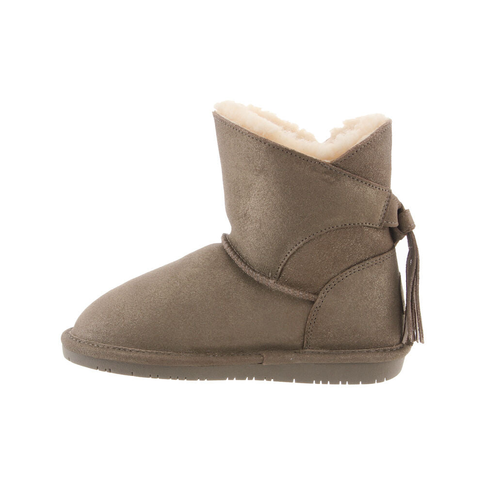 Bearpaw-Mia Youth Distressed