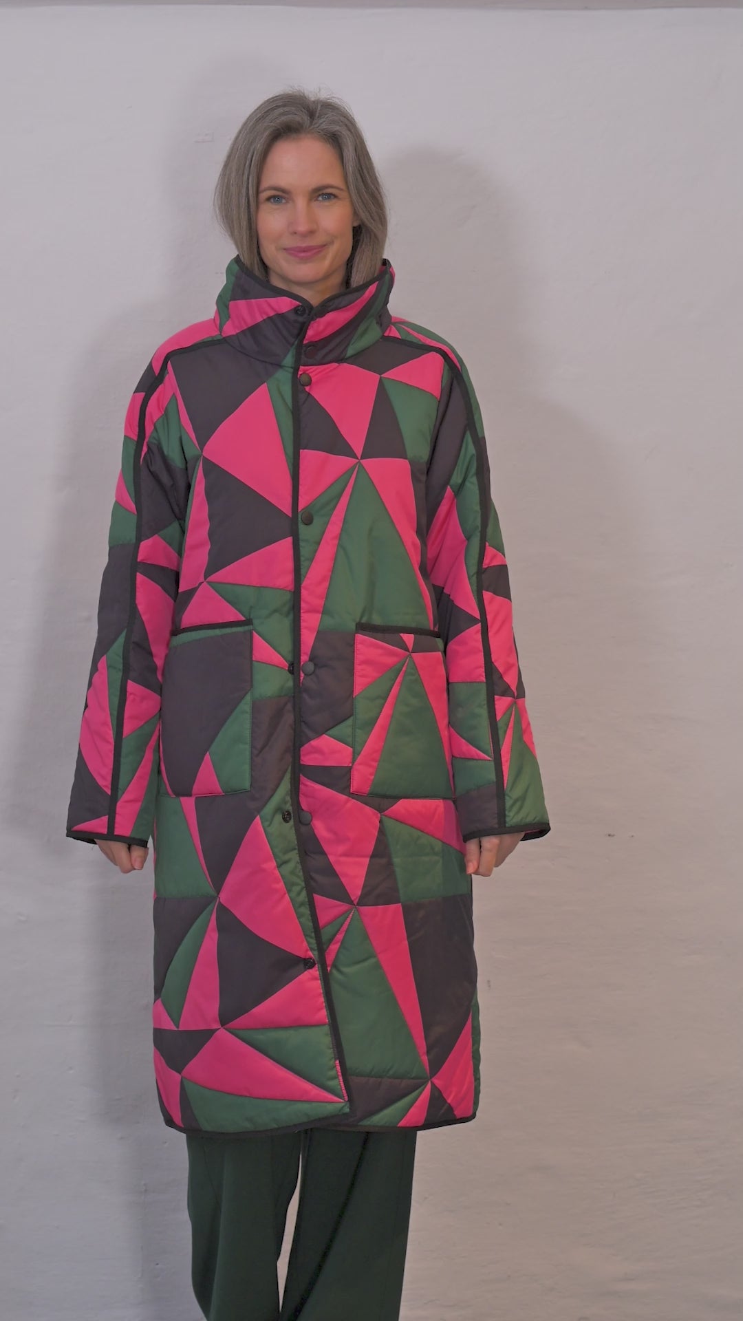 Danecherry Thermo Jacket Dark Pine/Black/Bright Pink