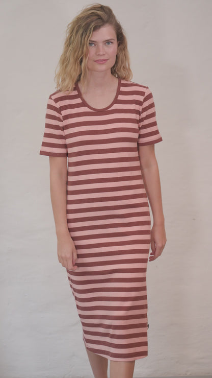 ESS - Danesister SS Dress Dk Brick/Powder