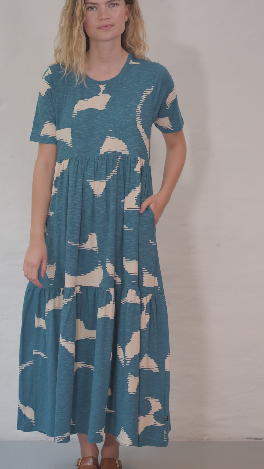 Danemarkise Slub Dress Warm Blue/Light Beige TROPSTATIC