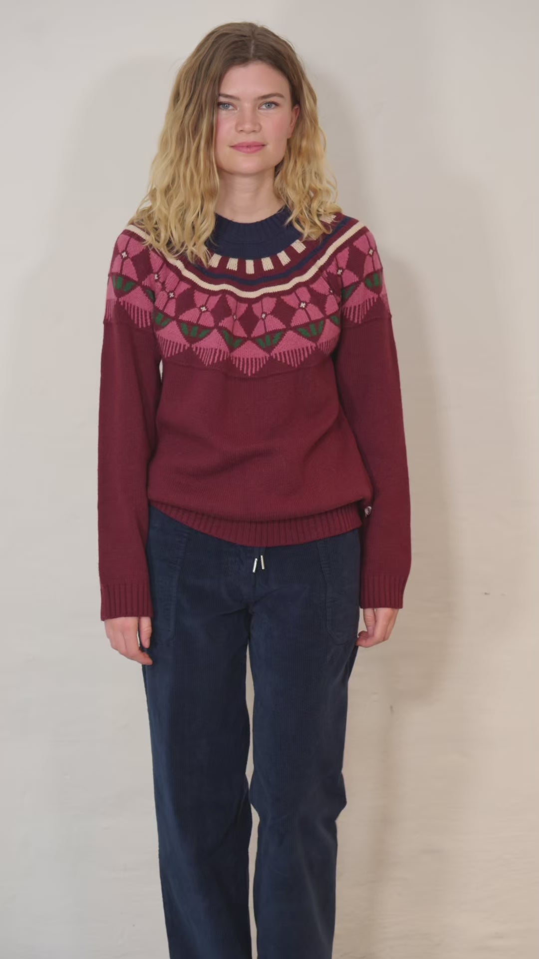 Daneblizzard Wool Sweater Dark Cherry FLOWER