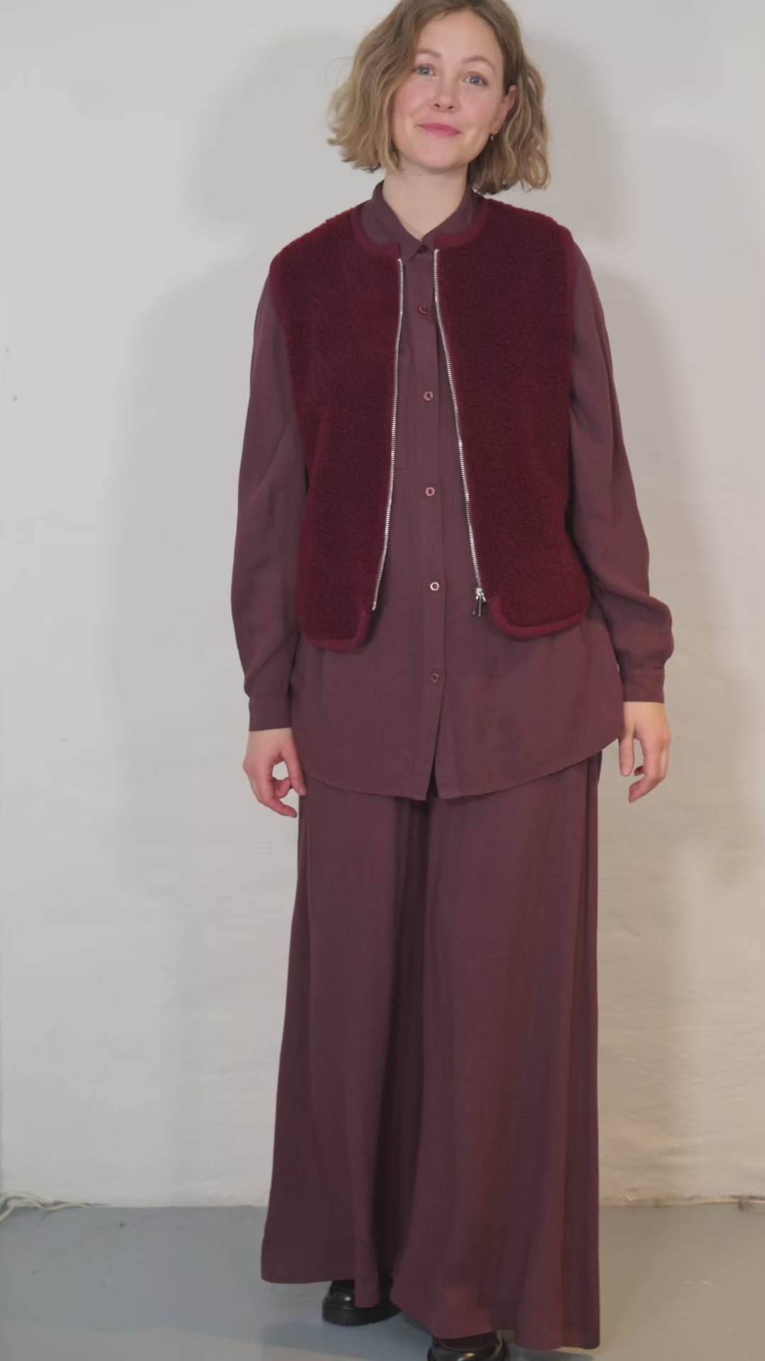 Danecubist Fuzzy Wool Fleece Vest Berry Compote
