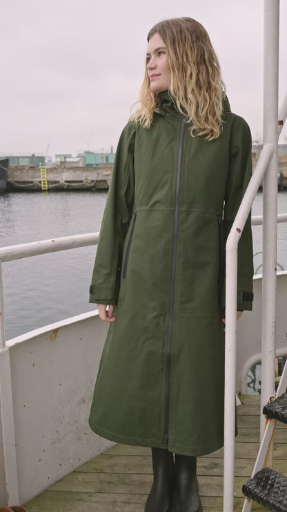 The Danedogwalker Raincoat Dark Army
