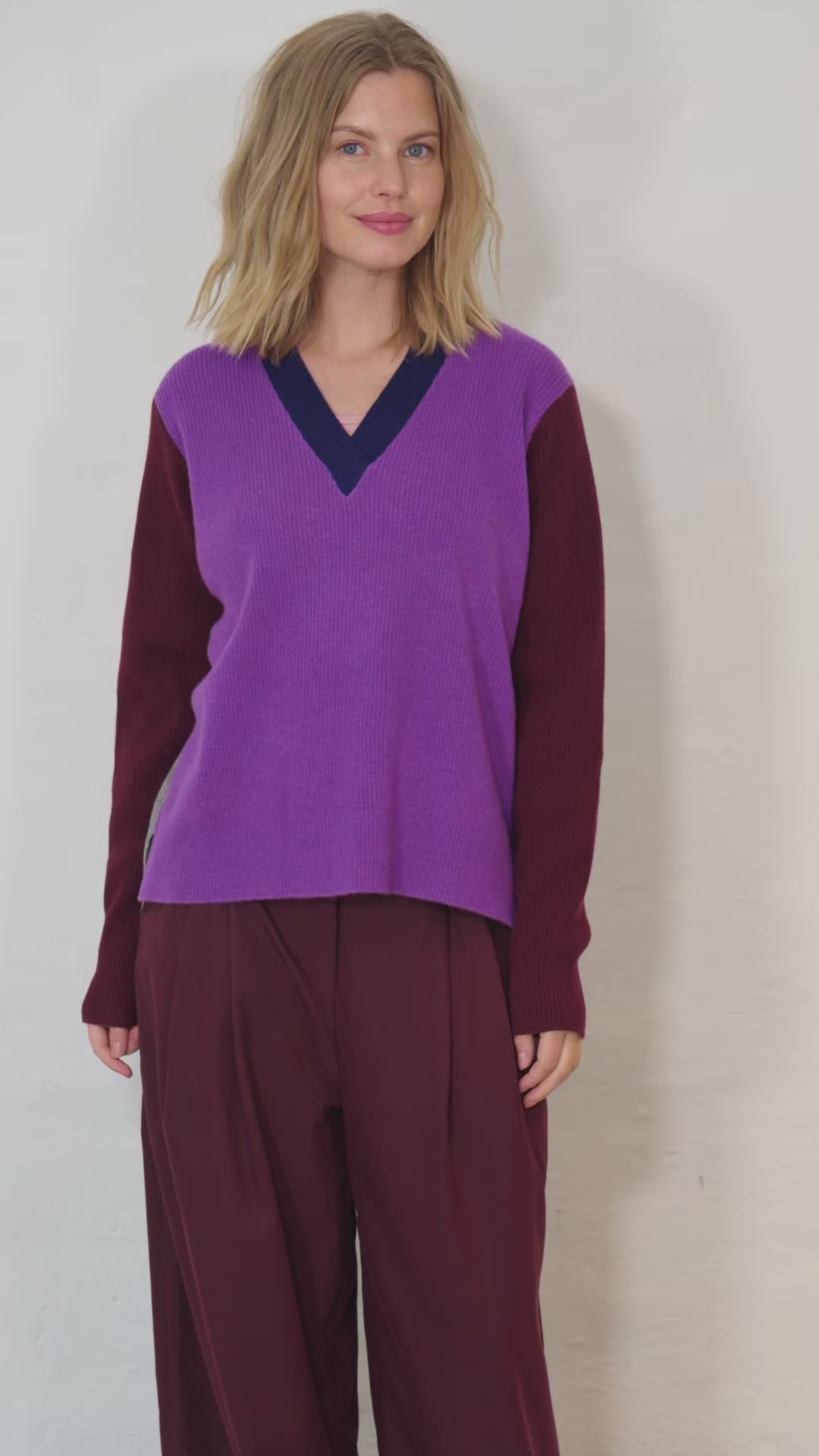 Danebass Merino Wool V-Neck Sweater Purple-Mix