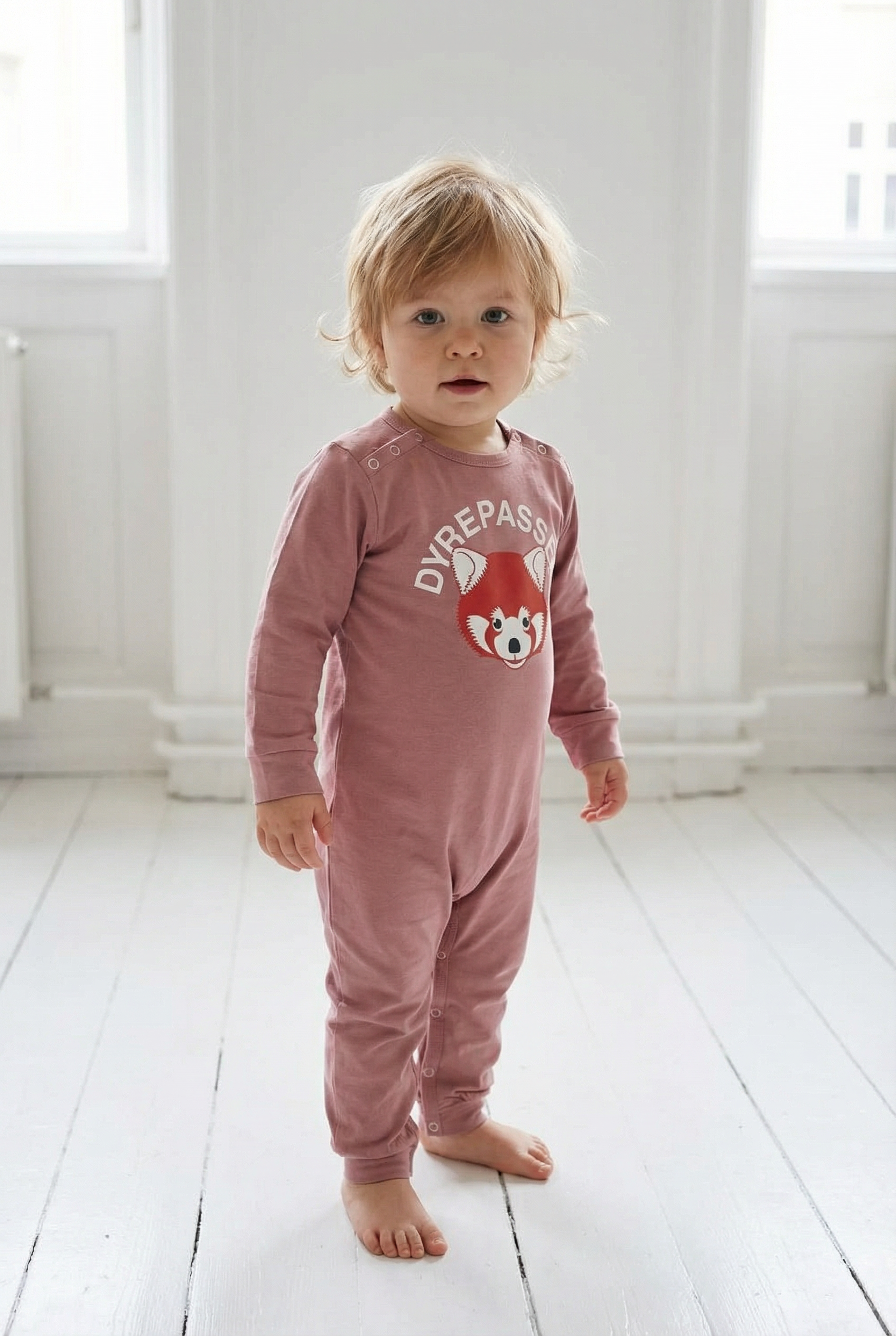 Dyrepasser Suit Rose Beige ROED PANDA