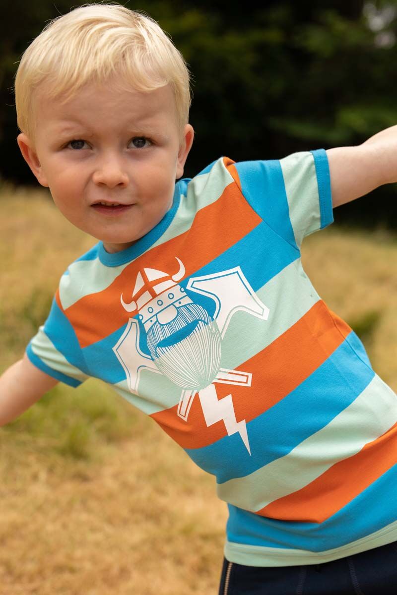T-shirt til børn med viking
